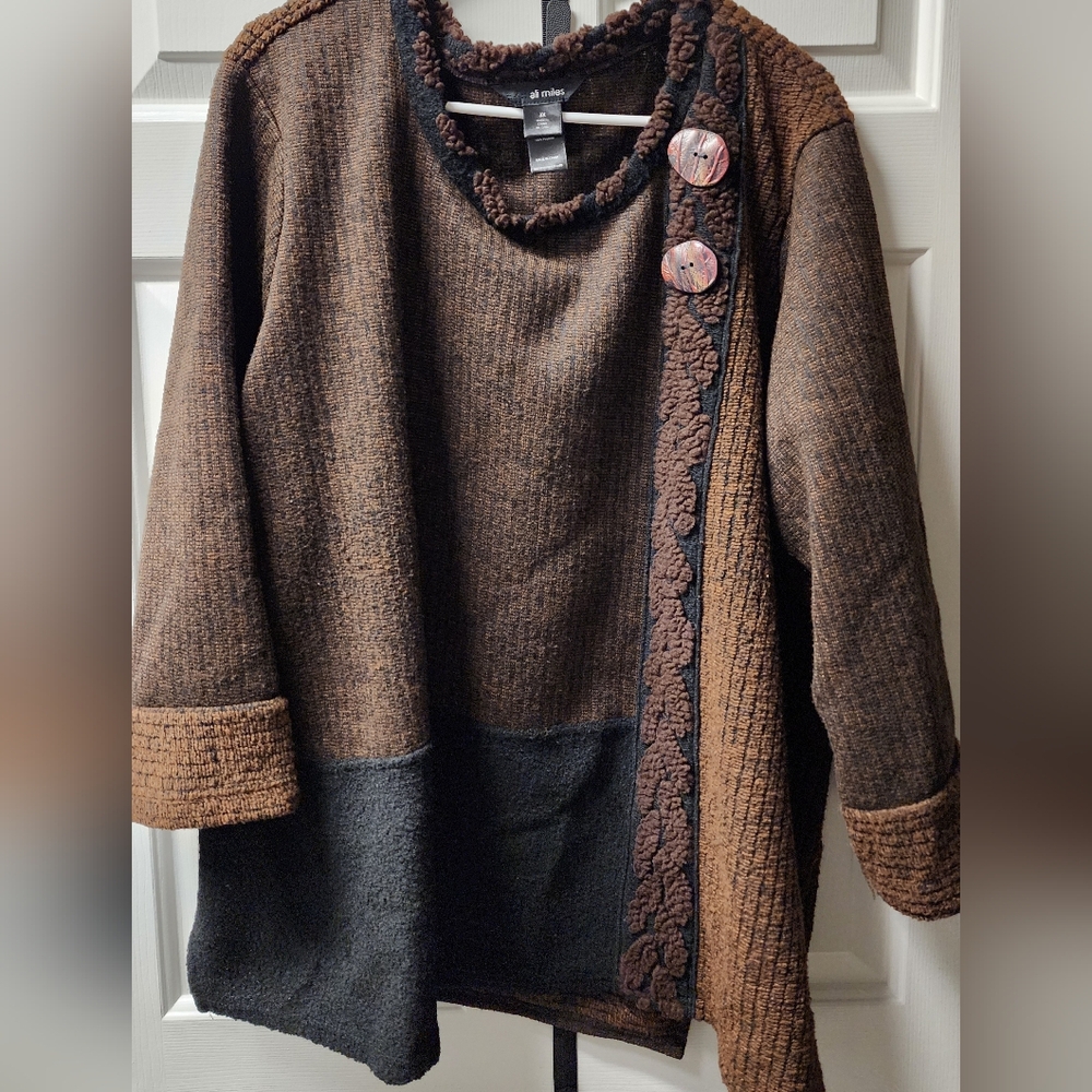 Brown Two-Tone Textured Women's Top